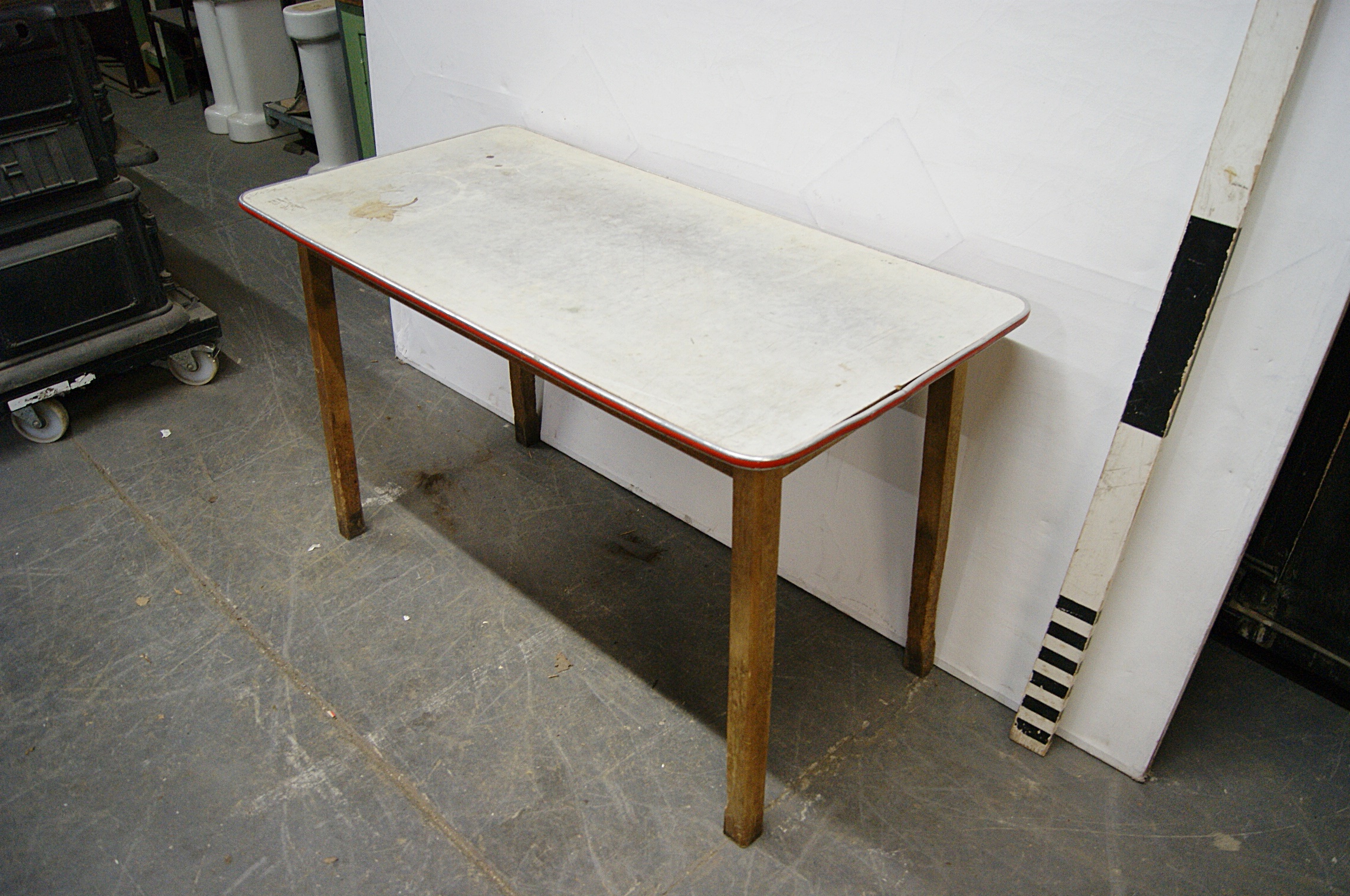 oak kitchen table with formica top